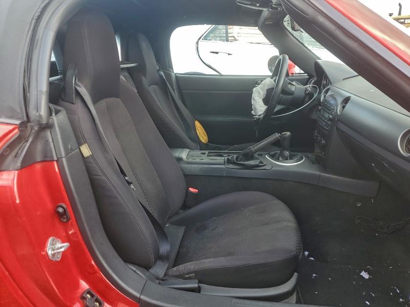 Photo 10 from auction – 2006 MAZDA MX-5 MIATA with VIN JM1NC25F160113762