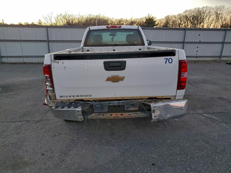 Photo 6 from auction – 2011 CHEVROLET SILVERADO with VIN 1GCNKPEX8BZ341885