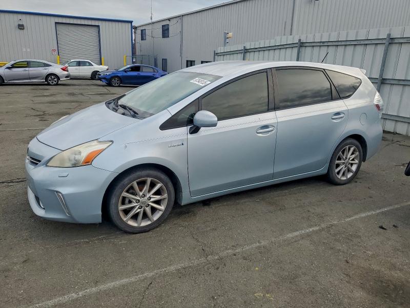 TOYOTA PRIUS V 2013 with VIN JTDZN3EUXD3267835 - Photo from auction