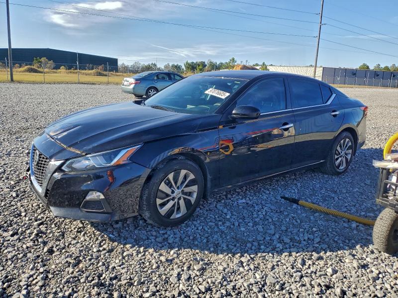 NISSAN ALTIMA S 2021 with VIN 1N4BL4BV8MN334453 - Photo from auction