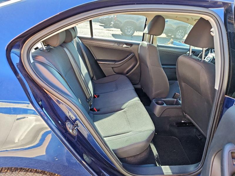 Photo 10 from auction – 2013 VOLKSWAGEN JETTA BASE with VIN 3VW2K7AJ6DM385163