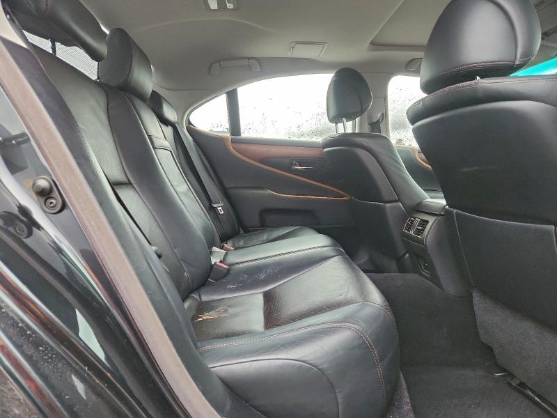 Photo 10 from auction – 2010 LEXUS LS 460 with VIN JTHBL5EF5A5091974