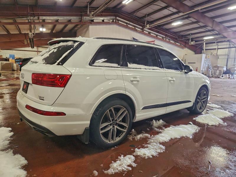 Photo 3 from auction – 2017 AUDI Q7 with VIN WA1VAAF72HD028412