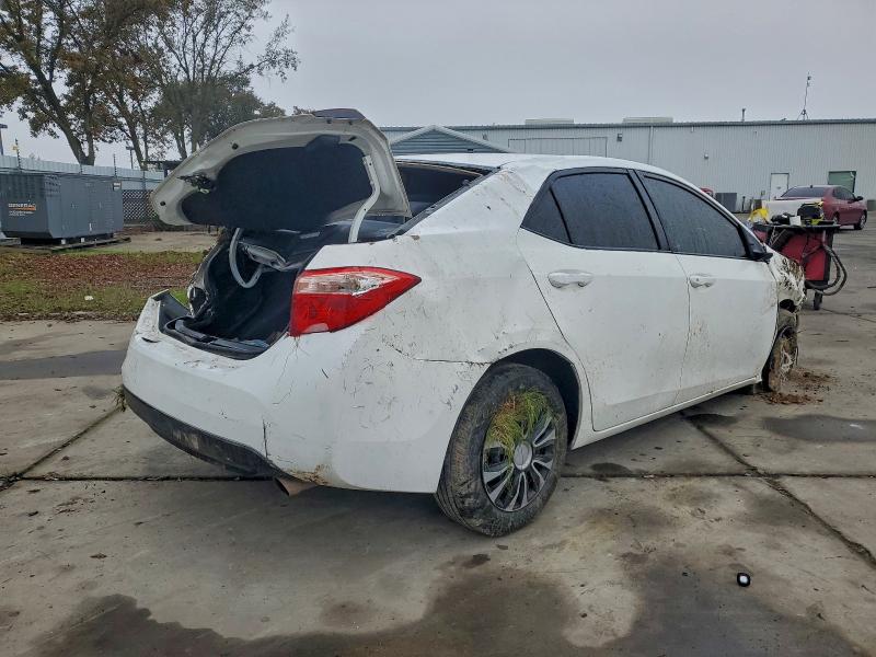 Photo 3 from auction – 2017 TOYOTA COROLLA L with VIN 5YFBURHE7HP728532