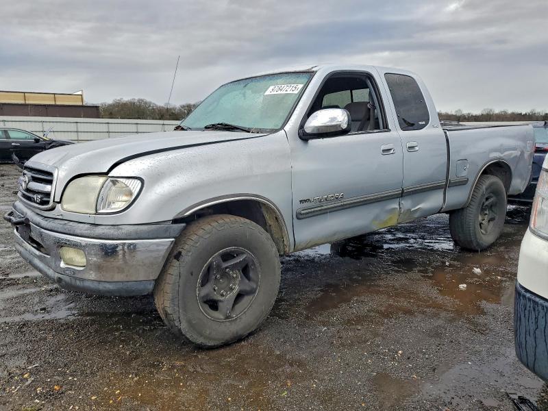 TOYOTA TUNDRA ACC 2000 with VIN 5TBRT3419YS103048 - Photo from auction