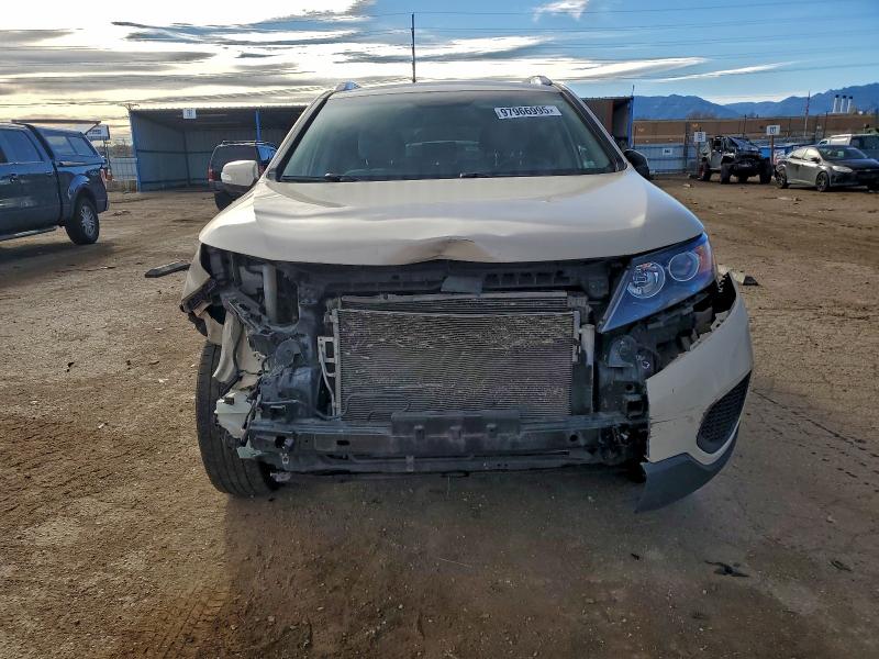 Photo 5 from auction – 2011 KIA SORENTO BA with VIN 5XYKTDA29BG051176