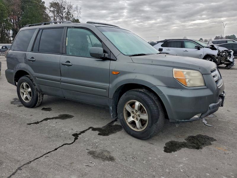 Photo 4 from auction – 2008 HONDA PILOT EXL with VIN 5FNYF187X8B027633