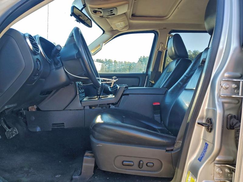 Photo 7 from auction – 2010 FORD EXPLORER X with VIN 1FMEU7DE3AUA56643
