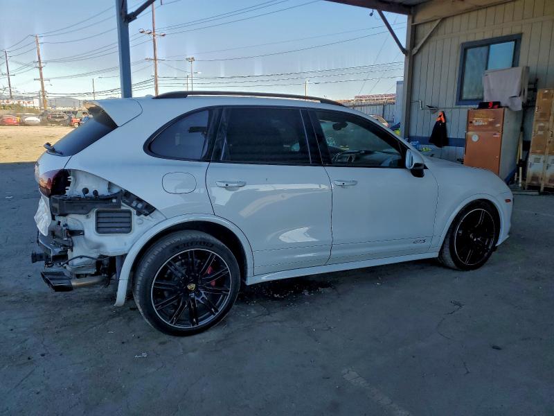 Photo 3 from auction – 2016 PORSCHE CAYENNE GT with VIN WP1AD2A29GLA75162