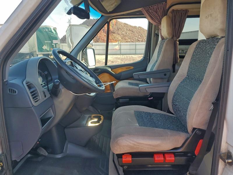 Photo 7 from auction – 2005 LEISULVANS FREESPIRIT with VIN WD2PD744745657510