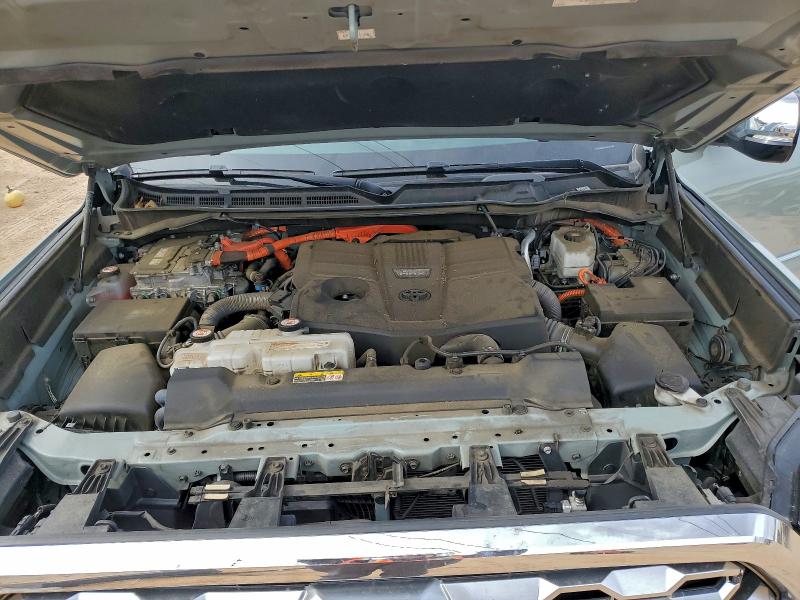 Photo 11 from auction – 2024 TOYOTA TUNDRA CRE with VIN 5TFMC5DB9RX079481