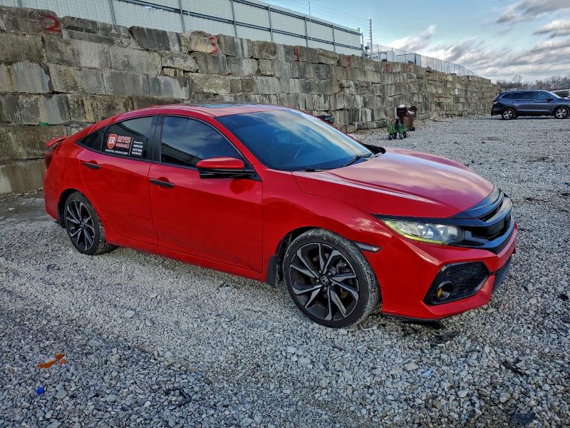 Photo 4 from auction – 2018 HONDA CIVIC with VIN 2HGFC1E55JH705984