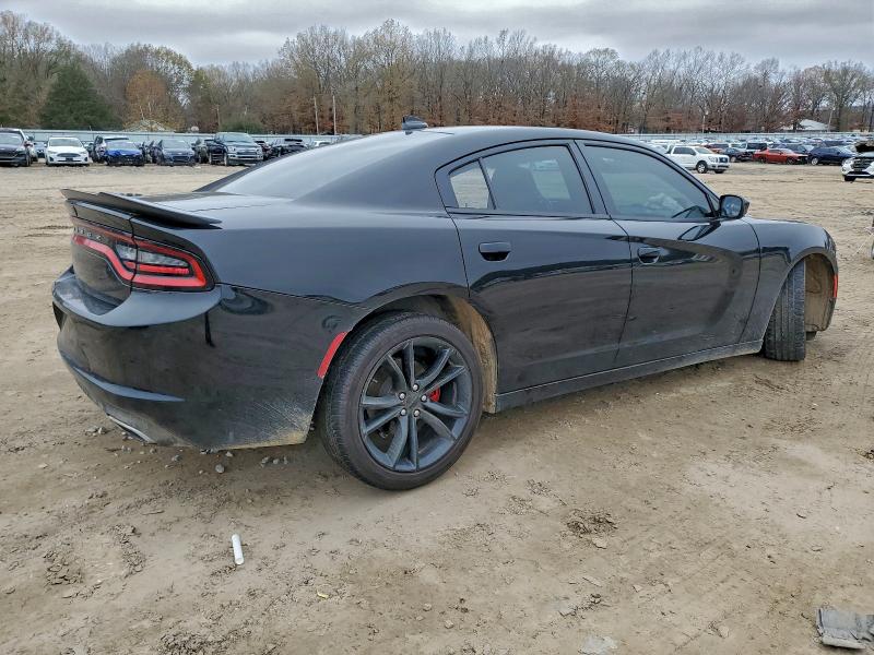 Photo 3 from auction – 2016 DODGE CHARGER with VIN 2C3CDXHG8GH165154