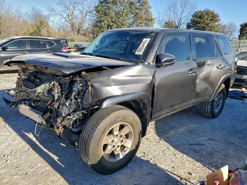 Photo 1 from auction – 2017 TOYOTA 4RUNNER SR with VIN JTEBU5JR3H5461632