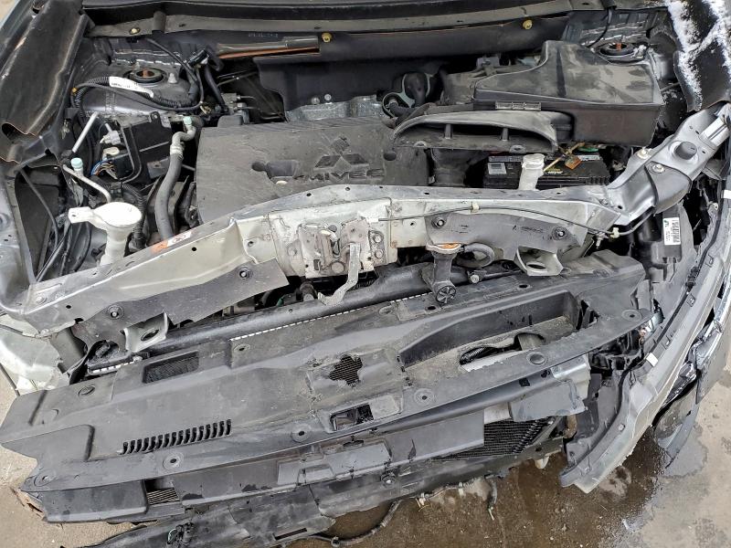 Zdjęcie 12 z aukcji – 2016 MITSUBISHI OUTLANDER z VIN JA4AD3A3XGZ017908