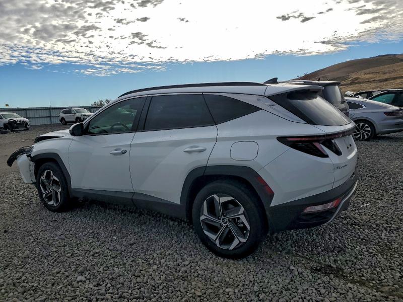Photo 2 from auction – 2024 HYUNDAI TUCSON LIM with VIN KM8JECD18RU199049