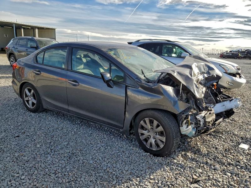 Photo 4 from auction – 2012 HONDA CIVIC LX with VIN 2HGFB2F50CH611537