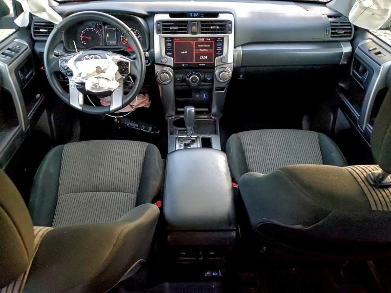 Photo 8 from auction – 2023 TOYOTA 4RUNNER SR with VIN JTEEU5JR3P5285449