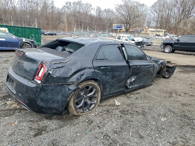 Photo 3 from auction – 2021 CHRYSLER 300 S with VIN 2C3CCABG1MH523988