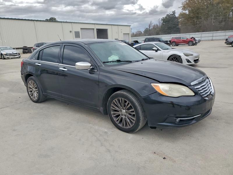 Photo 4 from auction – 2011 CHRYSLER 200 LIMITE with VIN 1C3BC2FG0BN505210