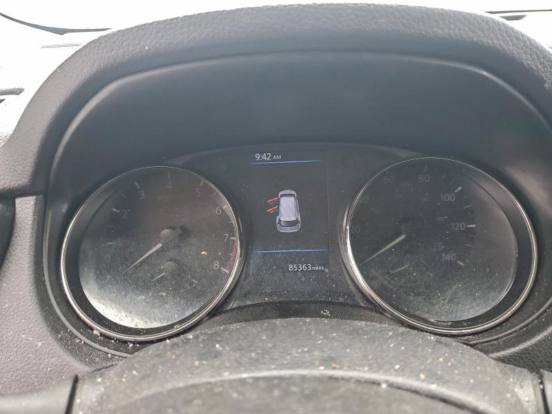 Photo 9 from auction – 2018 NISSAN ROGUE with VIN KNMAT2MV8JP620682