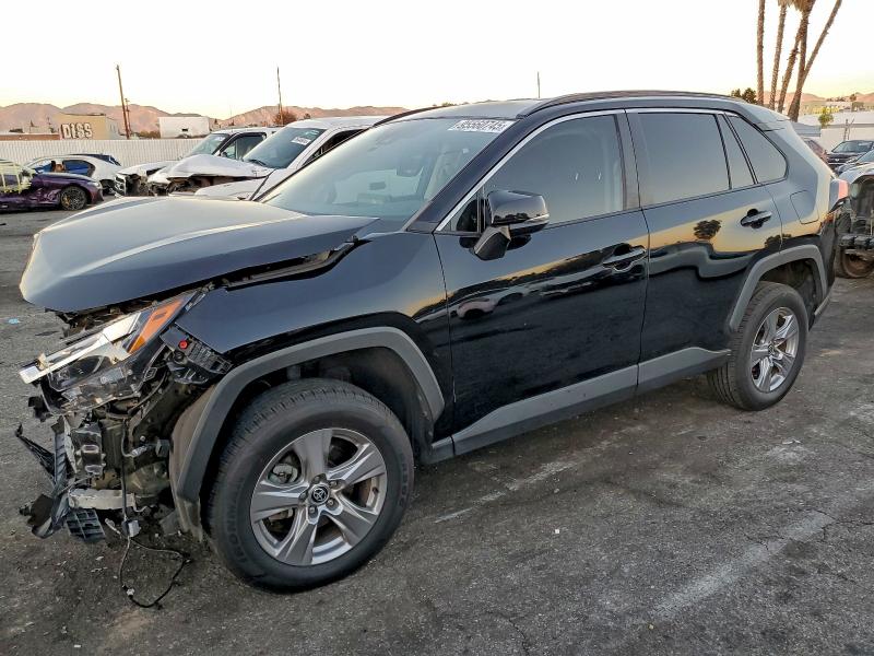 Photo 1 from auction – 2022 TOYOTA RAV4 XLE with VIN 2T3W1RFV2NW218183