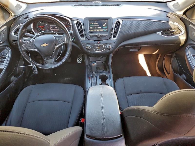 Photo 8 from auction – 2016 CHEVROLET MALIBU LT with VIN 1G1ZE5ST3GF307353