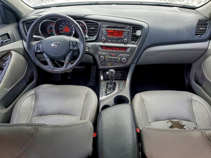 Zdjęcie 8 z aukcji – 2013 KIA OPTIMA EX z VIN 5XXGN4A77DG118795