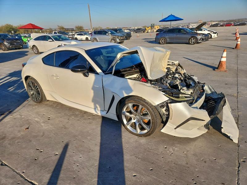 Photo 4 from auction – 2022 TOYOTA GR 86 with VIN JF1ZNBB11N9756312