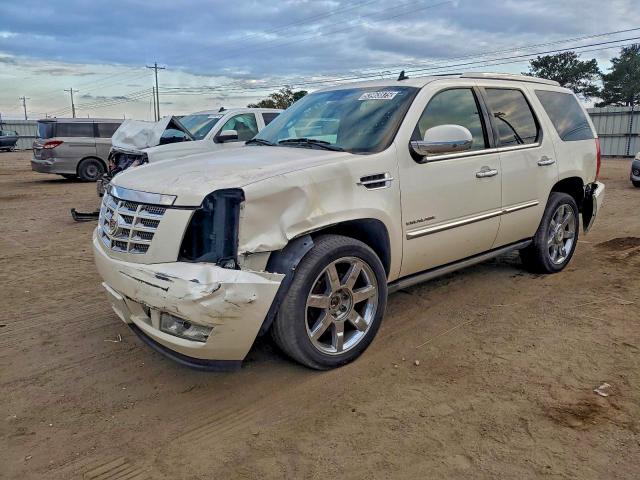 CADILLAC ESCALADE L 2013 with VIN 1GYS4BEF9DR375404 - Photo from auction