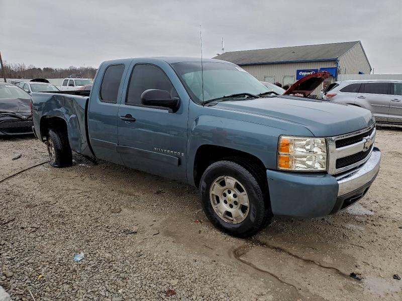 Photo 4 from auction – 2007 CHEVROLET SILVERADO with VIN 1GCEC19C17Z577934
