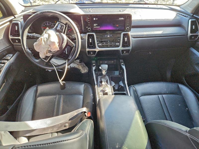 Photo 8 from auction – 2021 KIA SORENTO with VIN 5XYRKDLFXMG043270