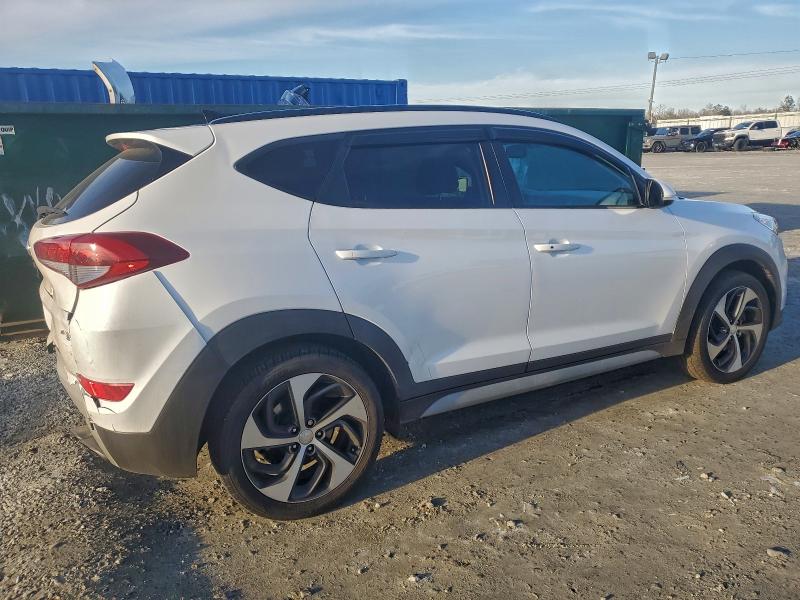 Photo 3 from auction – 2018 HYUNDAI TUCSON VAL with VIN KM8J3CA22JU801418
