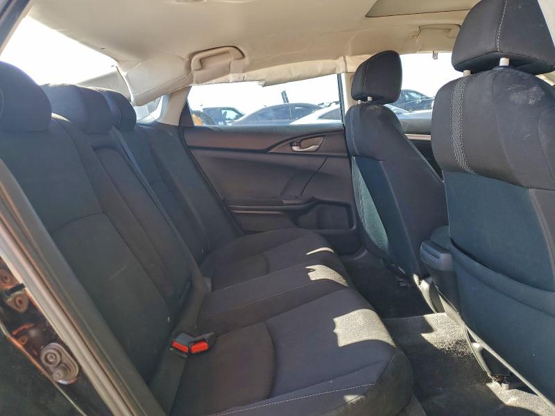 Photo 10 from auction – 2018 HONDA CIVIC EX with VIN 19XFC2F7XJE014028