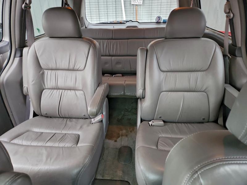 Photo 10 from auction – 2004 HONDA ODYSSEY EX with VIN 5FNRL189X4B030220