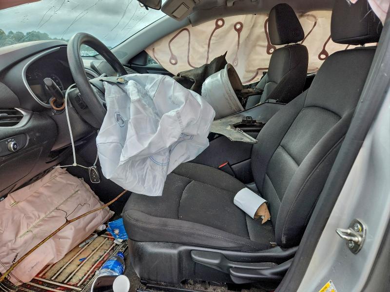 Photo 7 from auction – 2021 CHEVROLET MALIBU LS with VIN 1G1ZC5ST7MF081948
