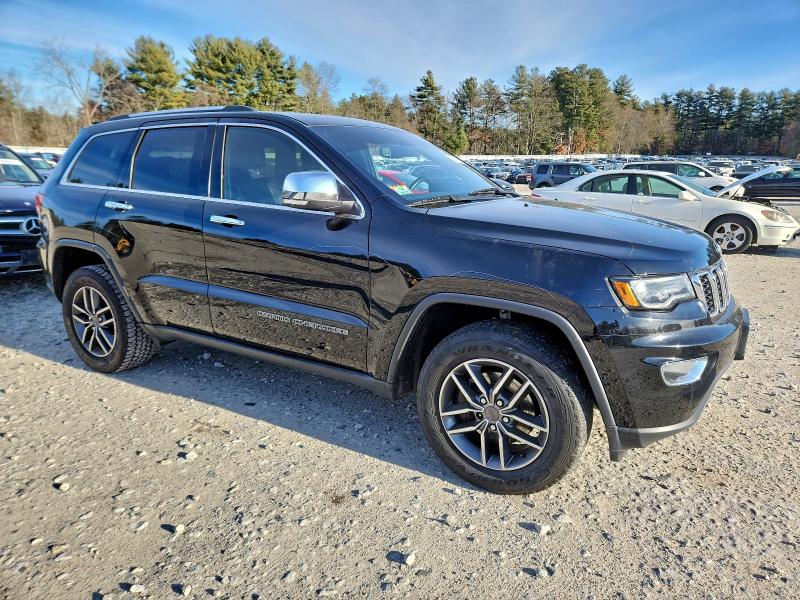 Photo 4 from auction – 2019 JEEP GRAND CHER with VIN 1C4RJFBG1KC713041