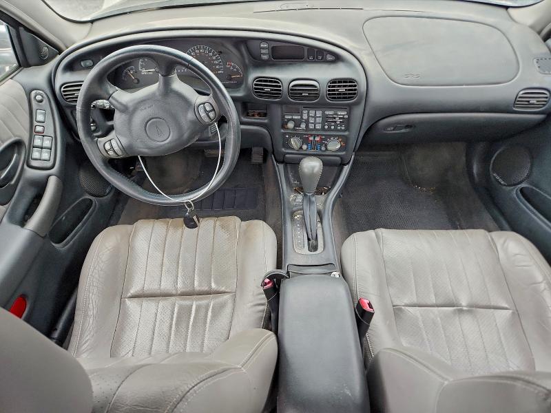 Photo 8 from auction – 2002 PONTIAC GRAND PRIX with VIN 1G2WP52K62F224475