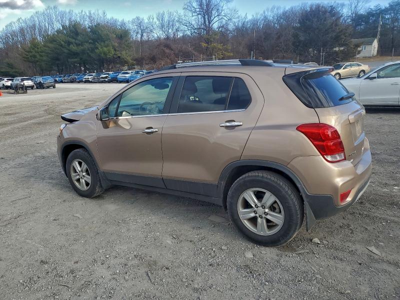 Photo 2 from auction – 2018 CHEVROLET TRAX 1LT with VIN 3GNCJPSB8JL375180
