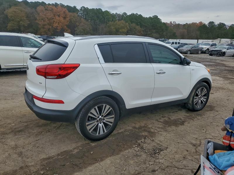 Foto 3 de la subasta – 2016 KIA SPORTAGE E con VIN KNDPCCAC3G7849251