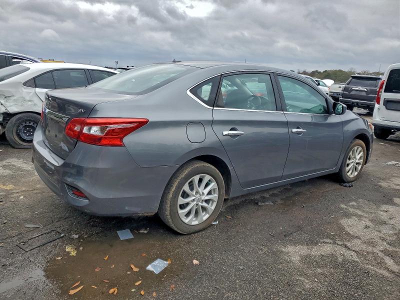 Photo 3 from auction – 2019 NISSAN SENTRA S with VIN 3N1AB7AP7KL616077