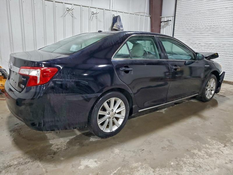 Photo 3 from auction – 2012 TOYOTA CAMRY HYBR with VIN 4T1BD1FK5CU022631