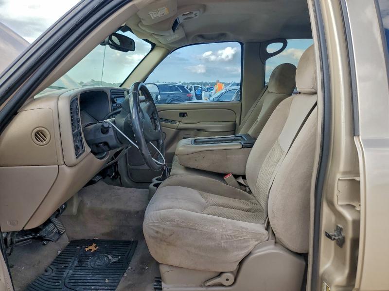 Photo 7 from auction – 2004 CHEVROLET SILVERADO with VIN 1GCGK23U64F155447