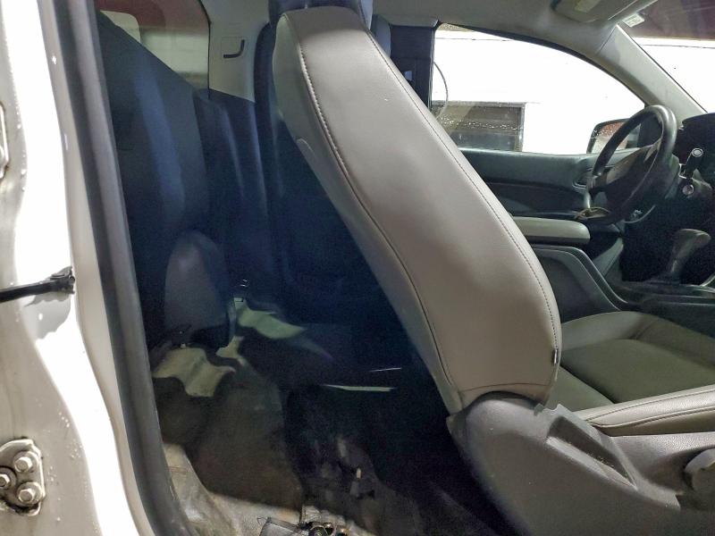 Photo 10 from auction – 2018 CHEVROLET COLORADO with VIN 1GCHSBEA1J1328257
