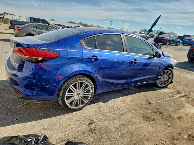 Photo 3 from auction – 2018 KIA FORTE LX with VIN 3KPFK4A73JE280285