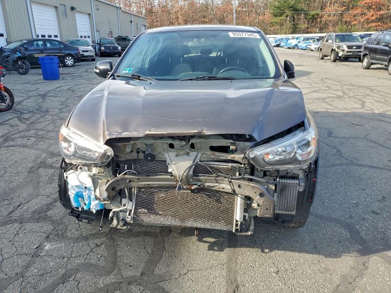 Photo 5 from auction – 2018 MITSUBISHI OUTLANDER with VIN JA4AR3AU0JZ029258