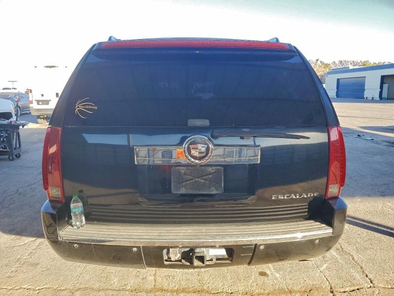 Photo 6 from auction – 2007 CADILLAC ESCALADE L with VIN 1GYEC63897R400771