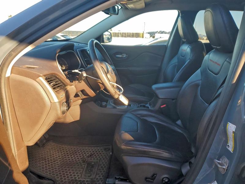 Photo 7 from auction – 2014 JEEP CHEROKEE T with VIN 1C4PJMBS9EW236099
