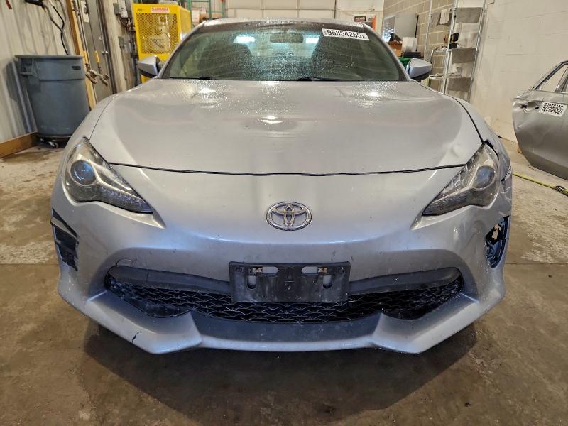 Photo 5 from auction – 2017 TOYOTA 86 BASE with VIN JF1ZNAA15H8705577