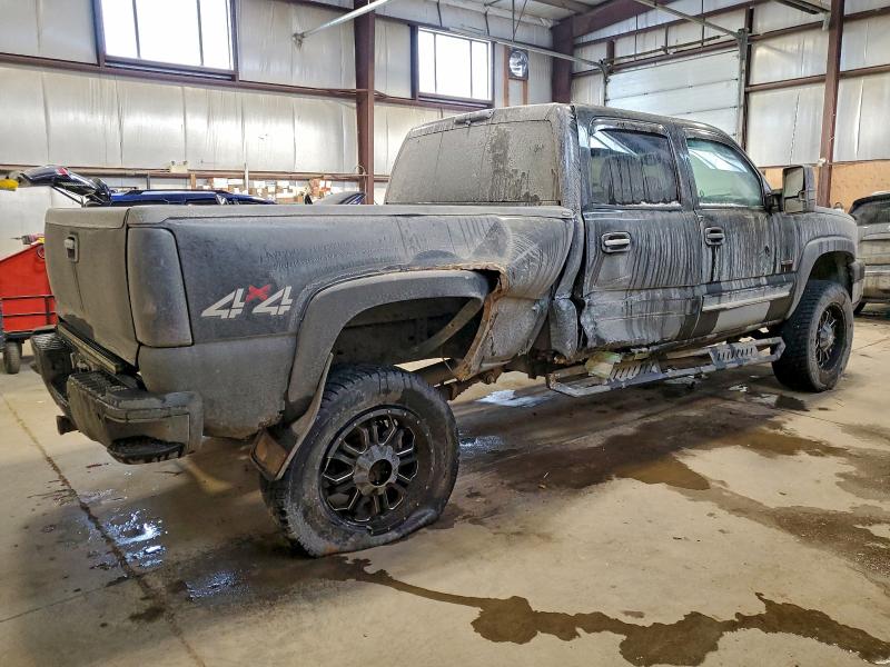 Photo 3 from auction – 2004 CHEVROLET SILVERADO with VIN 1GCHK23264F252327